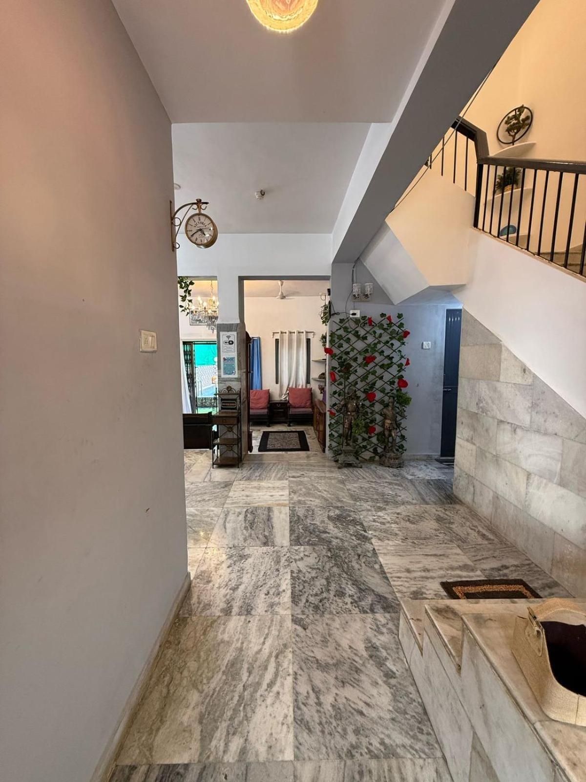 Villa Blue Heaven- Lonavala 2 Bhk With Private Pool! Esterno foto